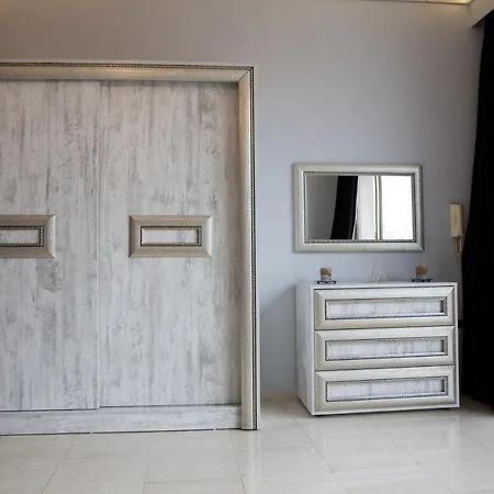 Iris Apartament *